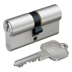Basi V50 30/30 fogazott kulcsos zárbetét