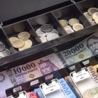 KingSAFE Cash Note pénztárkazetta aprópénztartóval
