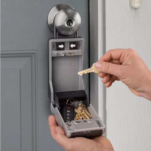 Master Lock 5480 számzáras kulcsszéf