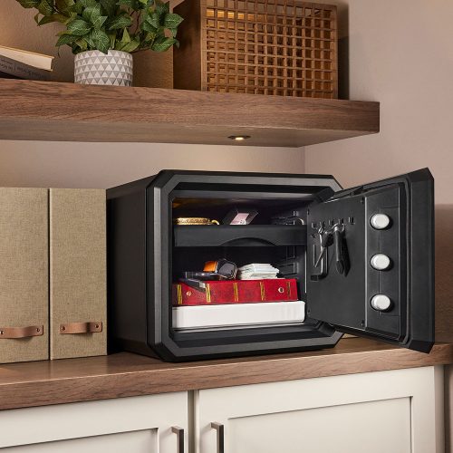 Master Lock FPW082 tűz- és vízálló széf