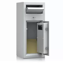 ISS Peine 1 bútorszéf bedobó szerkezettel