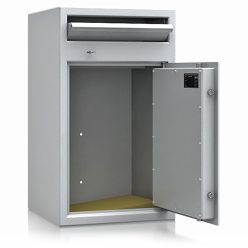 ISS Peine 5 bútorszéf bedobó szerkezettel