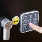Yale YSV/695/DB nagyméretű széf elektronikus zárral