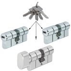 Több zárbetét azonos kulccsal - Azonos zárlatú zárrendszer